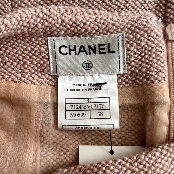 Chanel Pink Tweed Knee-Length WoolcSkirt, M/US6/FR38 - Picture 5 of 16